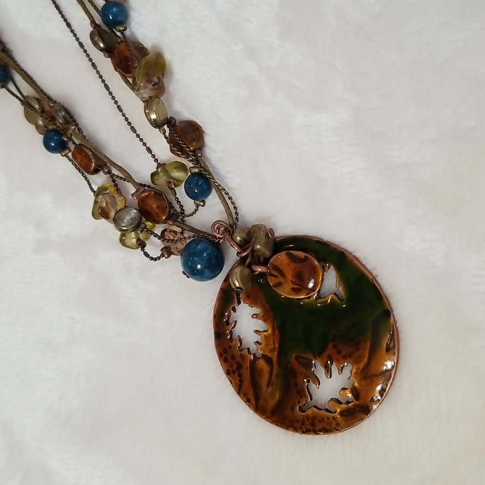 Christopher & Banks necklace
